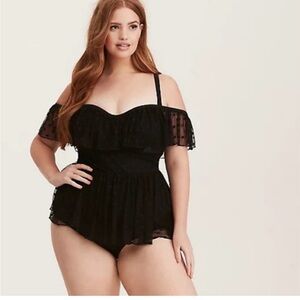 Torrid Size 4 Swimsuit (Black polka dots)